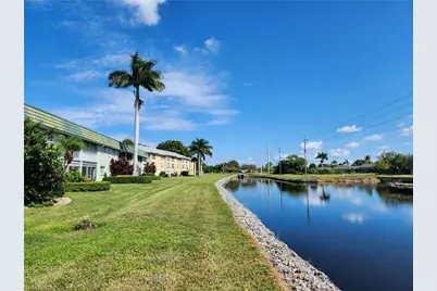 300 Valley Stream Dr #D-5, Naples, FL 34113 - Photo 11