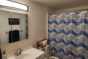 300 Valley Stream Dr, Naples, FL 34113 - Photo 7