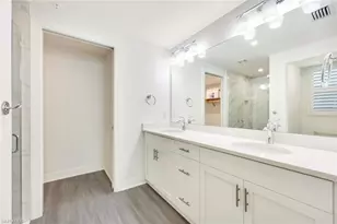 268 Indies Dr E, Naples, FL 34114 - Photo 11