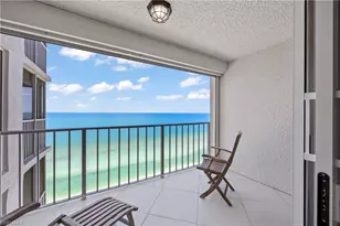 10691 Gulf Shore Dr, Naples, FL 34108 - Photo 29