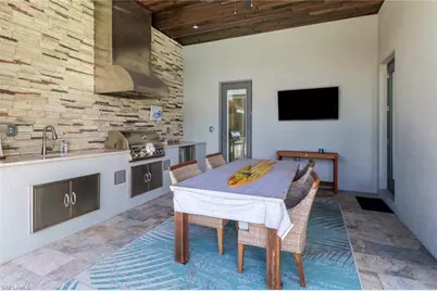 18660 Wildblue Blvd, Fort Myers, FL 33913 - Photo 19