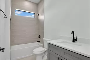 405 NW 14th St, Cape Coral, FL 33993 - Photo 29