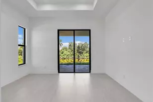 405 NW 14th St, Cape Coral, FL 33993 - Photo 21