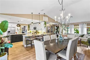 205 Madison Dr, Naples, FL 34110 - Photo 7