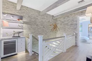 510 2nd St S, Naples, FL 34102 - Photo 3