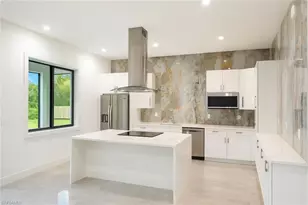 642 Everglades Blvd S, Naples, FL 34117 - Photo 7