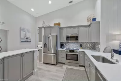 831 Sailaway Ln #203, Naples, FL 34108 - Photo 5