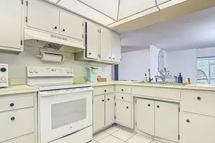 525 15th St SW, Naples, FL 34117 - Photo 9