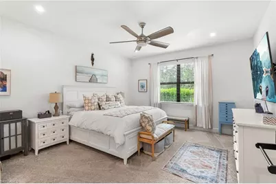 10518 Ventana Ct, Naples, FL 34120 - Photo 11