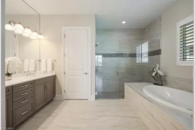6152 Rodney Bay Ln, Naples, FL 34113 - Photo 19
