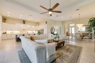 6152 Rodney Bay Ln, Naples, FL 34113 - Photo 5