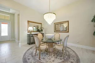 6152 Rodney Bay Ln, Naples, FL 34113 - Photo 15