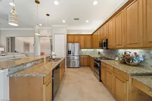 6670 Marbella Ln, Naples, FL 34105 - Photo 7