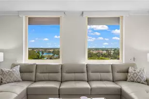 4005 Gulf Shore Blvd N, Naples, FL 34103 - Photo 15