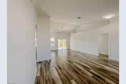 3303 33rd St SW, Lehigh Acres, FL 33976 - Photo 11