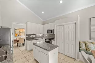 12885 Brynwood Way, Naples, FL 34105 - Photo 13