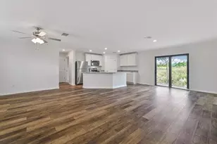 861 Winwood Cir, Fort Myers, FL 33913 - Photo 3