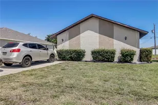 4207-4209 Skyline Blvd, Cape Coral, FL 33914 - Photo 3