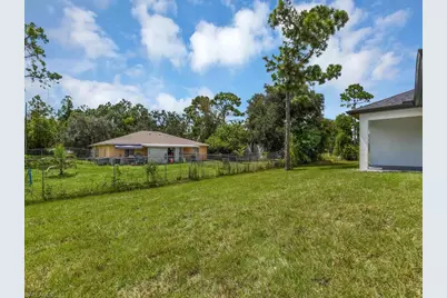 4913/4915 Leonard Blvd S, Lehigh Acres, FL 33973 - Photo 35