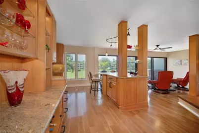 104 Clubhouse Dr #271, Naples, FL 34105 - Photo 3