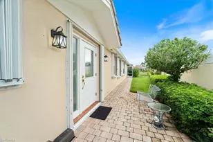 5756 Drummond Way, Naples, FL 34119 - Photo 27