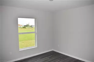 605 NW 25th St, Cape Coral, FL 33993 - Photo 9