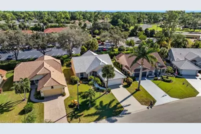 6074 Westbourgh Dr, Naples, FL 34112 - Photo 31