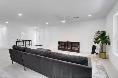 272 Yorkshire Ct #11, Naples, FL 34112 - Photo 25