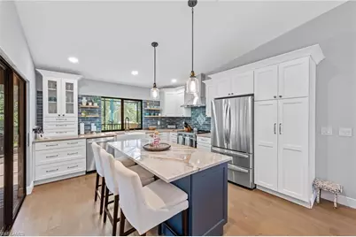 17651 Marco Island Ln, Fort Myers, FL 33908 - Photo 9