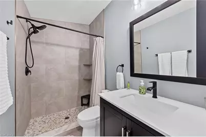 17651 Marco Island Ln, Fort Myers, FL 33908 - Photo 23