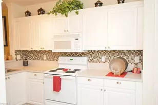 7818 Great Heron Way, Naples, FL 34104 - Photo 9