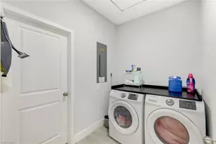 506 Rogue St, Lehigh Acres, FL 33974 - Photo 25