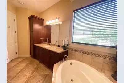 7302 Acorn Way, Naples, FL 34119 - Photo 23