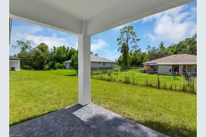 4921/4923 Leonard Blvd S, Lehigh Acres, FL 33973 - Photo 35