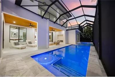 135 7th St N, Naples, FL 34102 - Photo 25