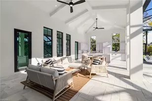 10 Caribbean Rd, Naples, FL 34108 - Photo 17