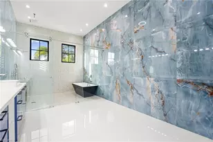 10 Caribbean Rd, Naples, FL 34108 - Photo 27