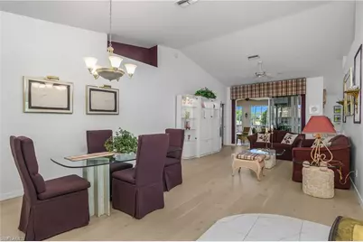 5643 Sandlewood Ct #2004, Naples, FL 34110 - Photo 9