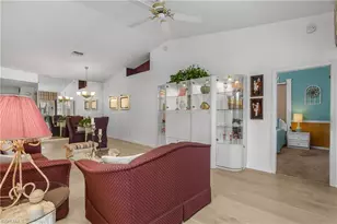 5643 Sandlewood Ct, Naples, FL 34110 - Photo 13