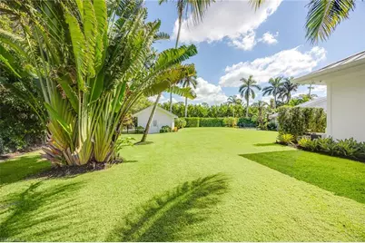 175 Center St, Naples, FL 34108 - Photo 49