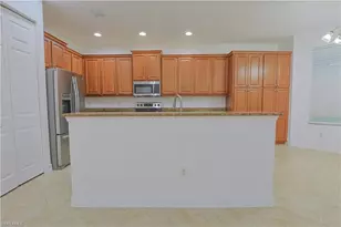 10391 Carolina Willow Dr, Fort Myers, FL 33913 - Photo 9