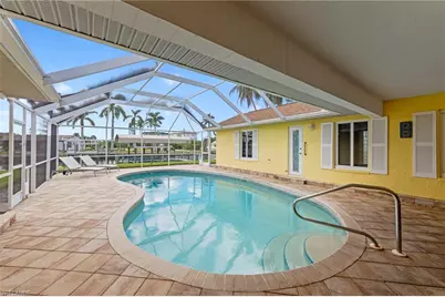 4849 Regal Dr, Bonita Springs, FL 34134 - Photo 5