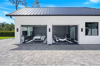 6677 Hunters Rd, Naples, FL 34109 - Photo 25