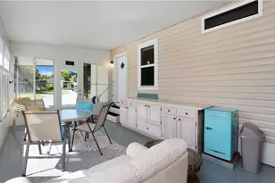 101 Pine Key Ln, Naples, FL 34114 - Photo 7