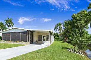 101 Pine Key Ln, Naples, FL 34114 - Photo 1