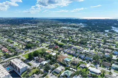 27298 Jolly Roger Ln, Bonita Springs, FL 34109 - Photo 9