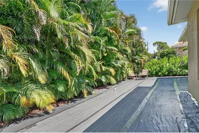 2769 Linda Dr, Naples, FL 34112 - Photo 35