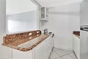 421 12th Ave S, Naples, FL 34102 - Photo 7