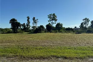 3745 NE 14th Pl, Cape Coral, FL 33909 - Photo 1