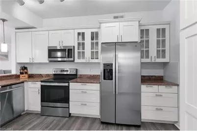 1000 Mainsail Dr S #112, Naples, FL 34114 - Photo 5